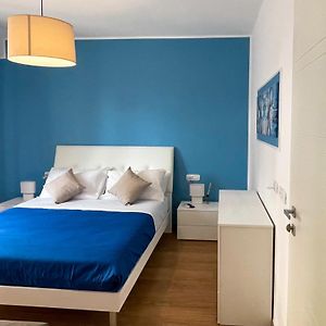 B&B E Apartment Maria Vittoria - Anzio Blue Horizon - 150 Mt Dal Mare
